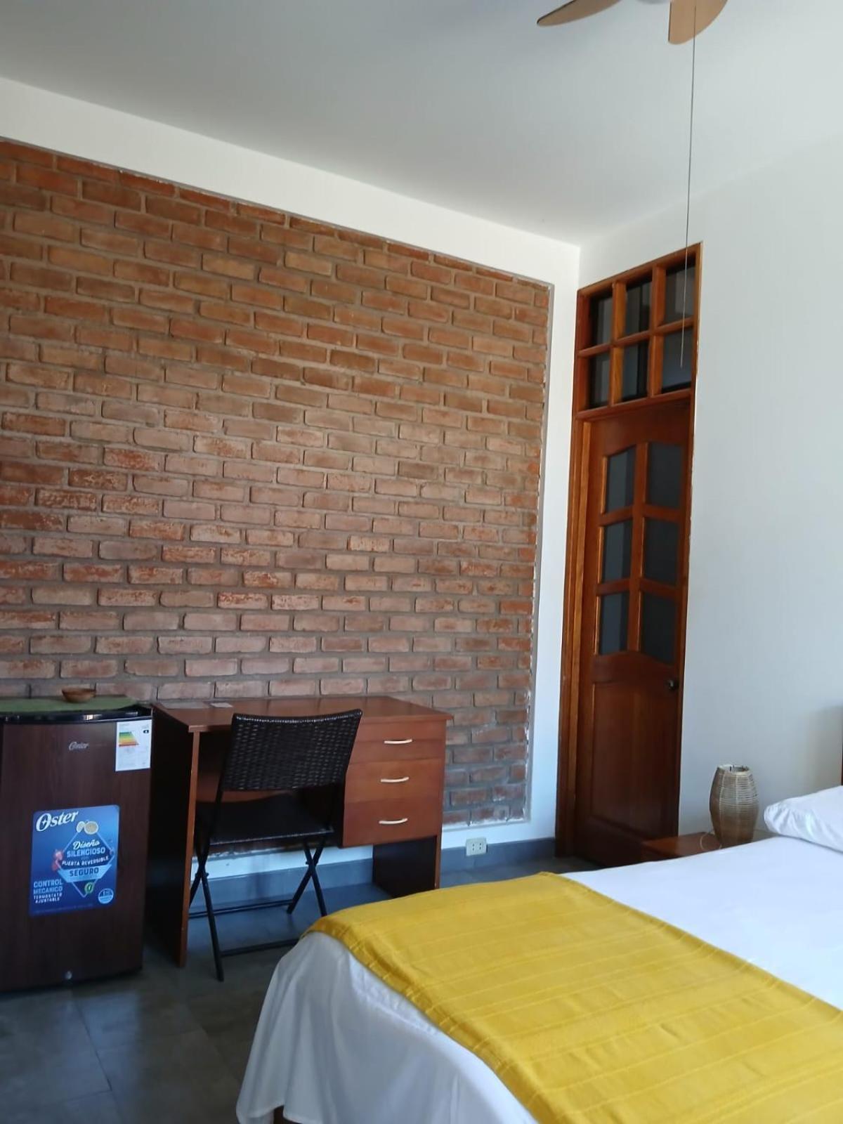 Alojamiento Familiar Custodia Tarapoto Exteriör bild