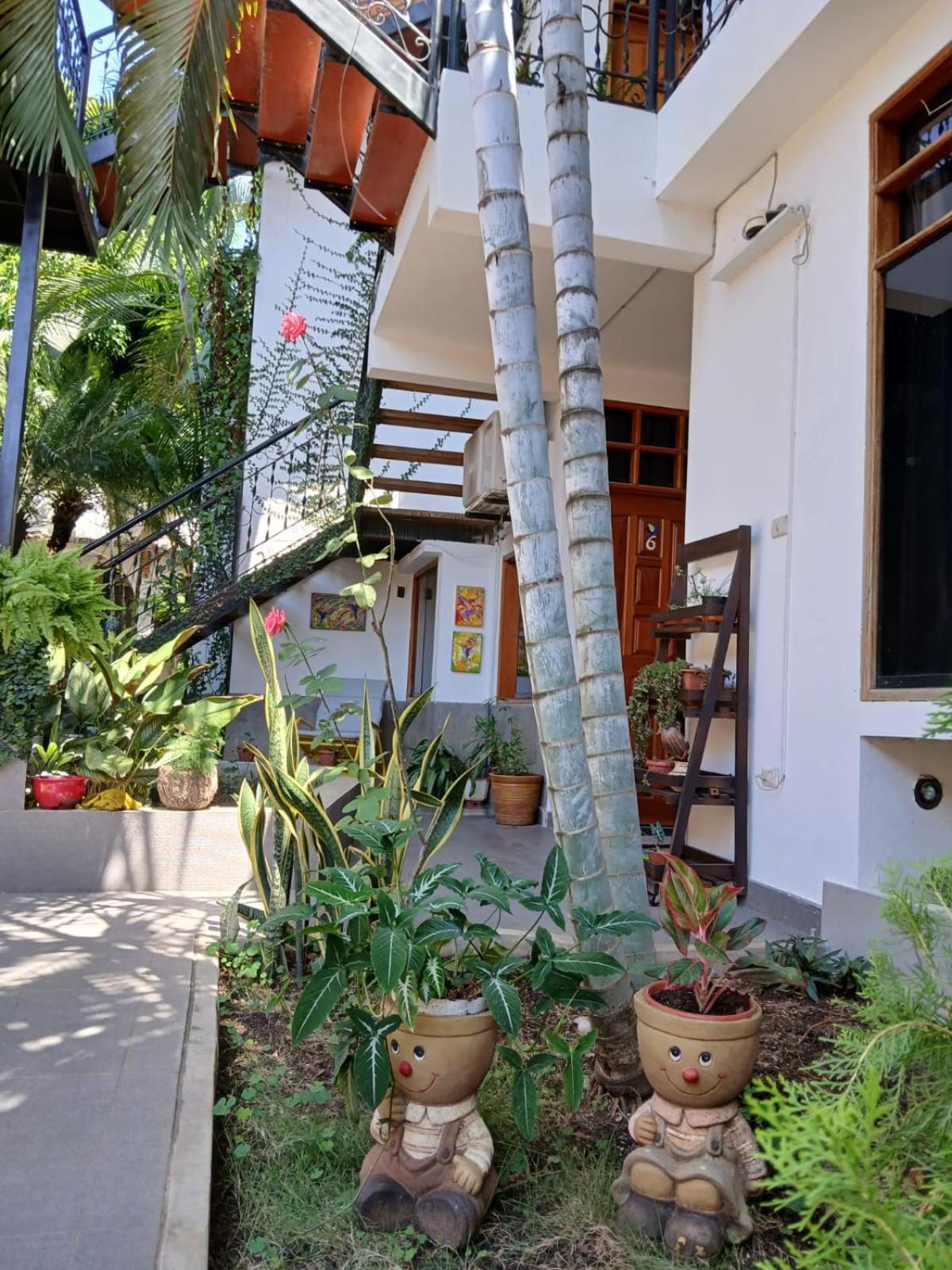 Alojamiento Familiar Custodia Tarapoto Exteriör bild
