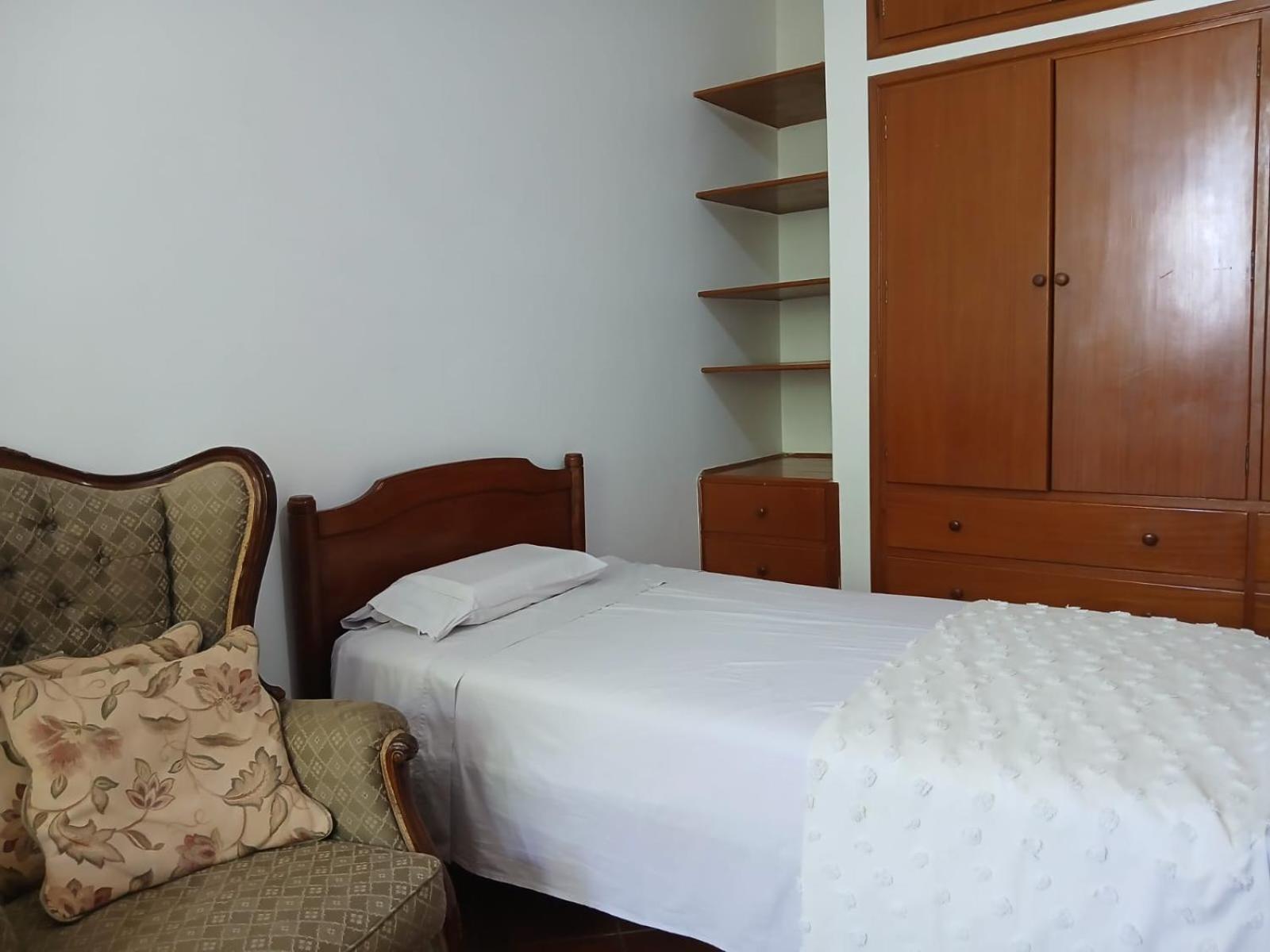 Alojamiento Familiar Custodia Tarapoto Exteriör bild