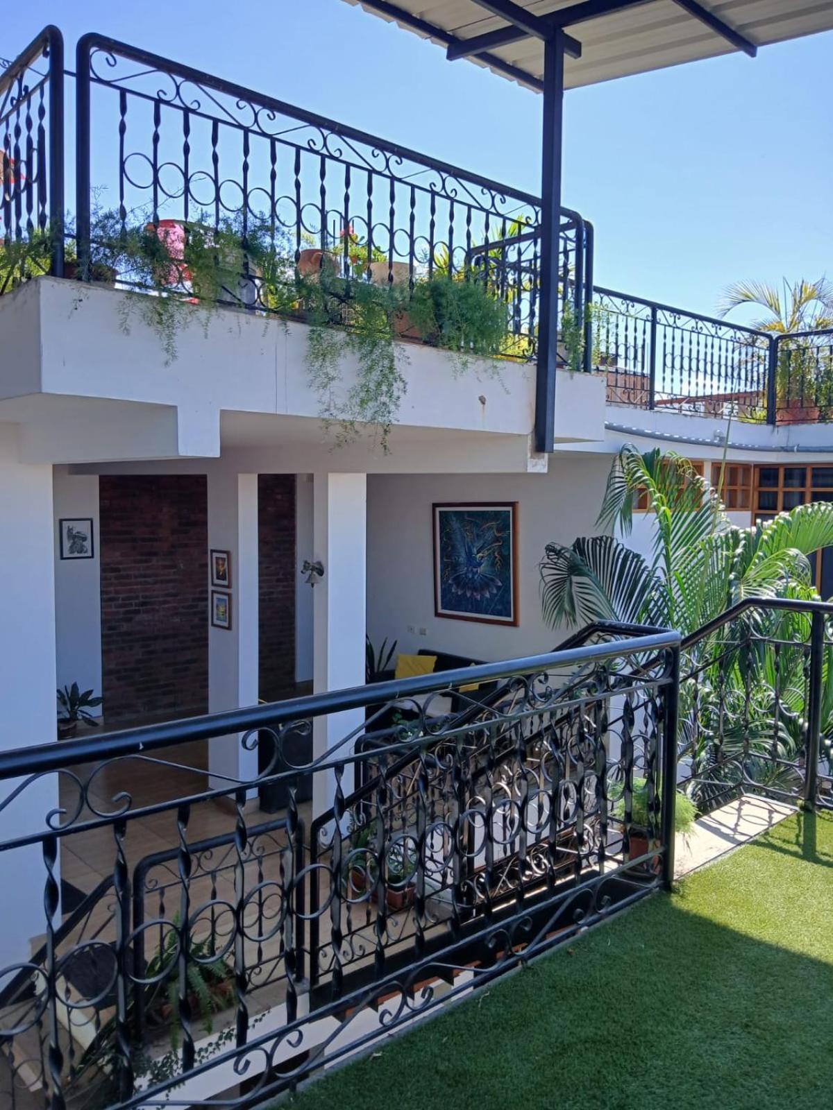 Alojamiento Familiar Custodia Tarapoto Exteriör bild